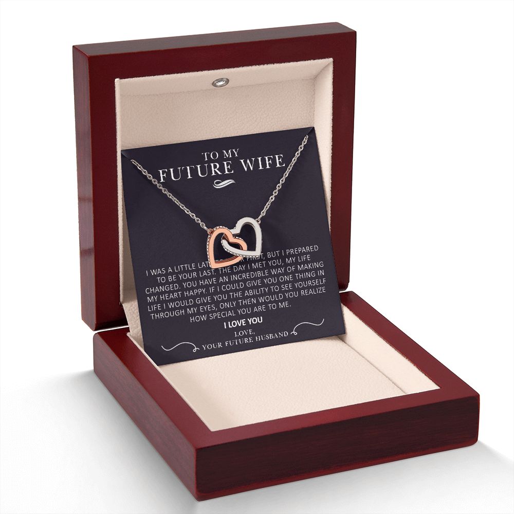 futurewife-1102-01
