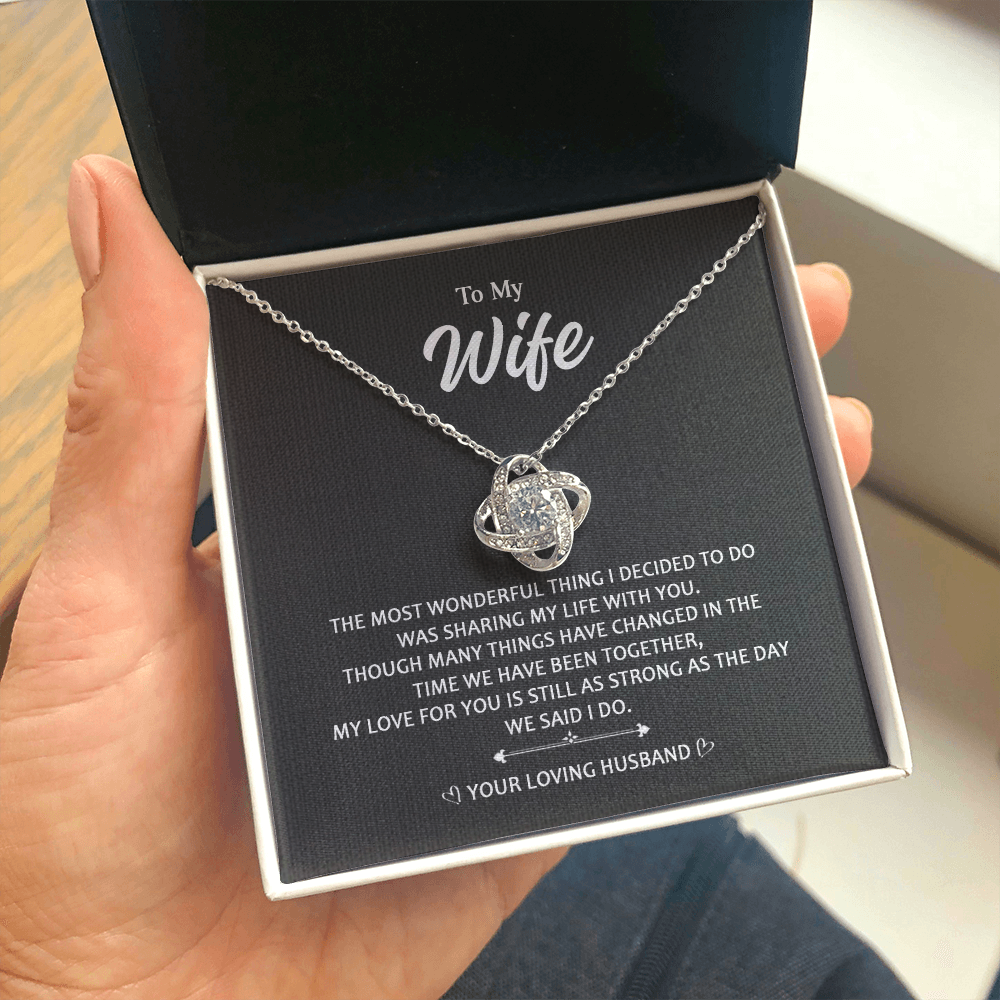 To My Wife 2 Love Knot Necklaces With Box Card 001