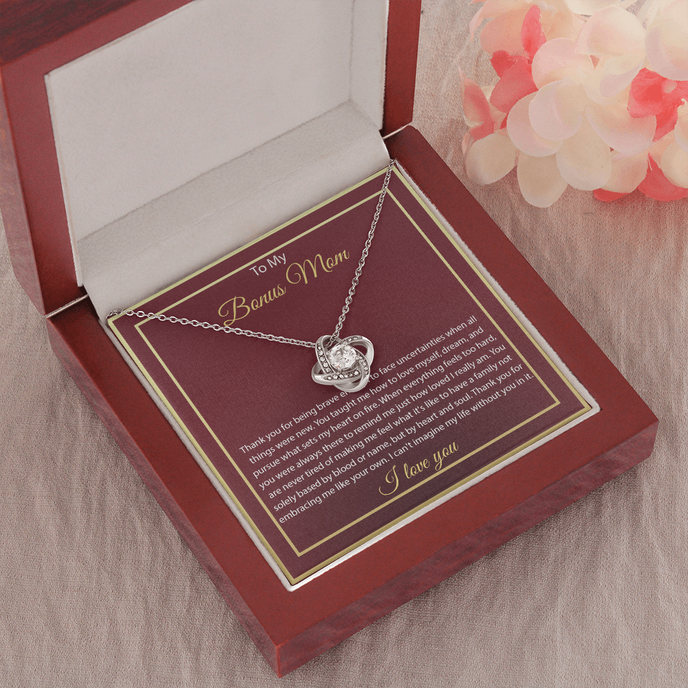 5 Love Knot Necklaces With Box Card 001