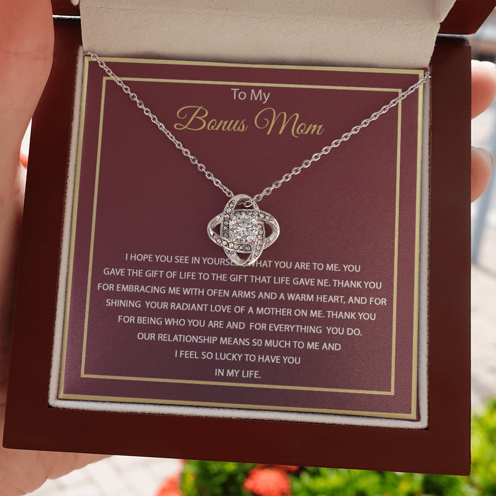 1 Love Knot Necklaces With Box Card 001