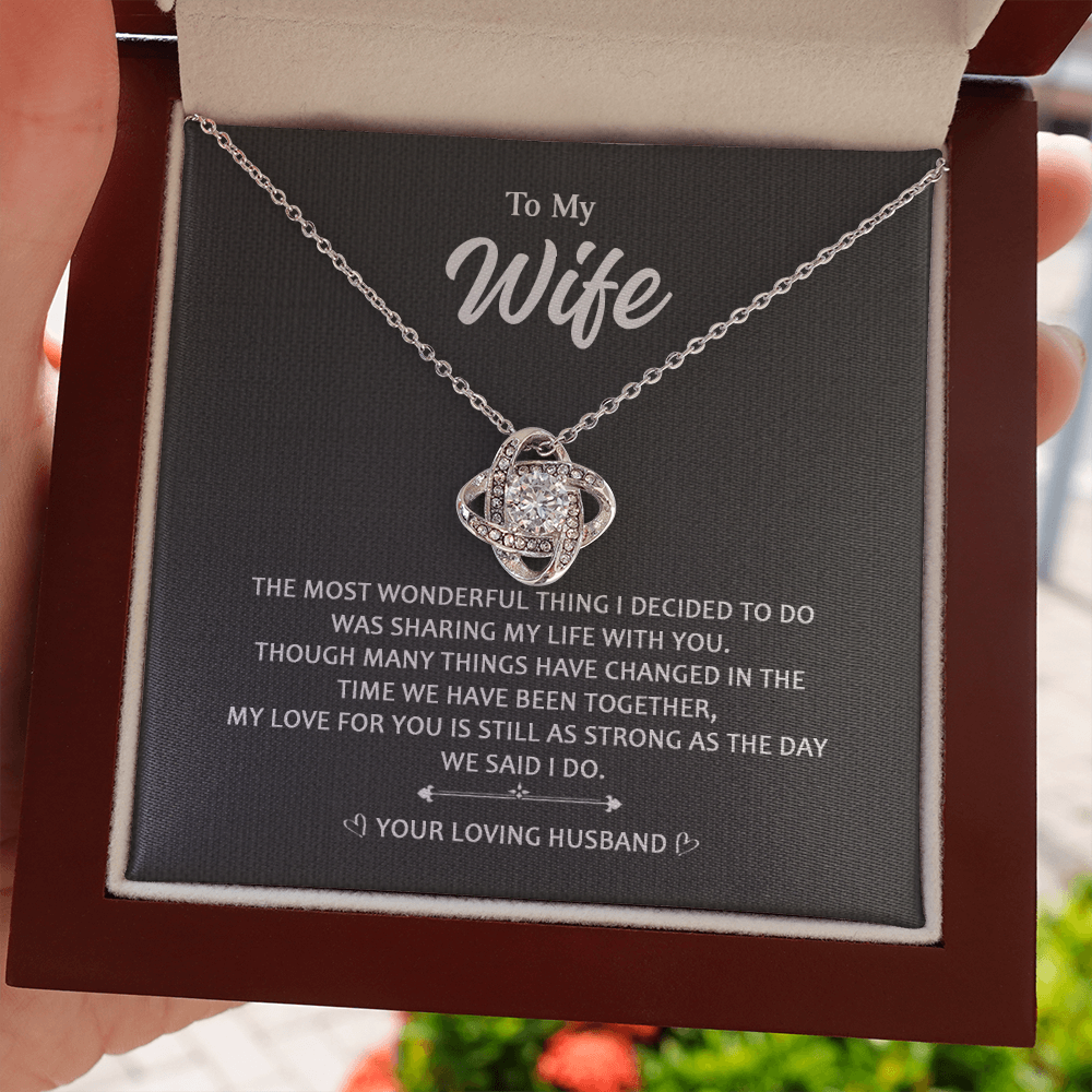 To My Wife 2 Love Knot Necklaces With Box Card 001