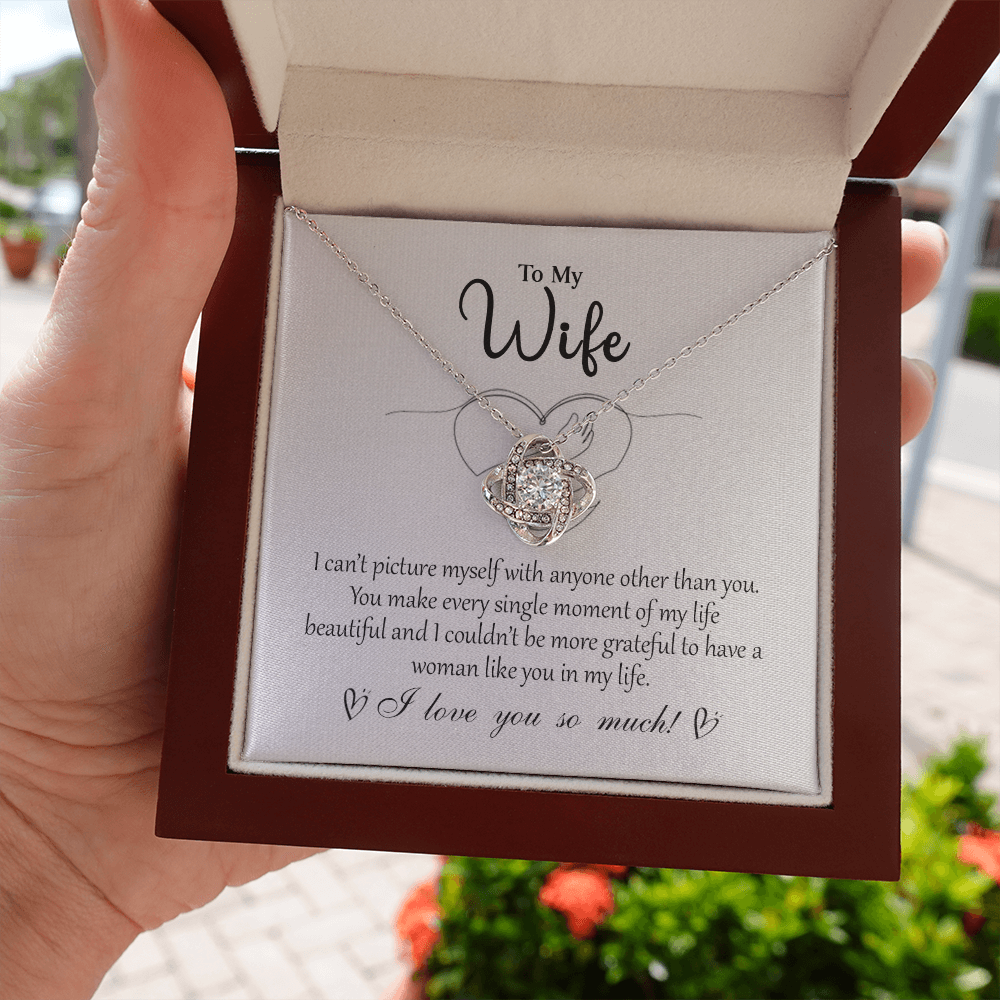 To My Wife 5 Love Knot Necklaces With Box Card 001