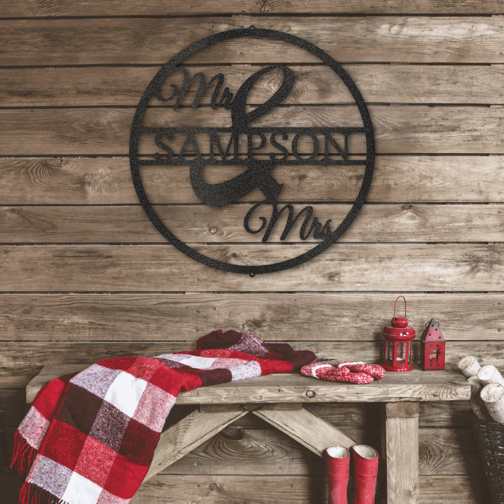 Mr and Mrs Circle Monogram