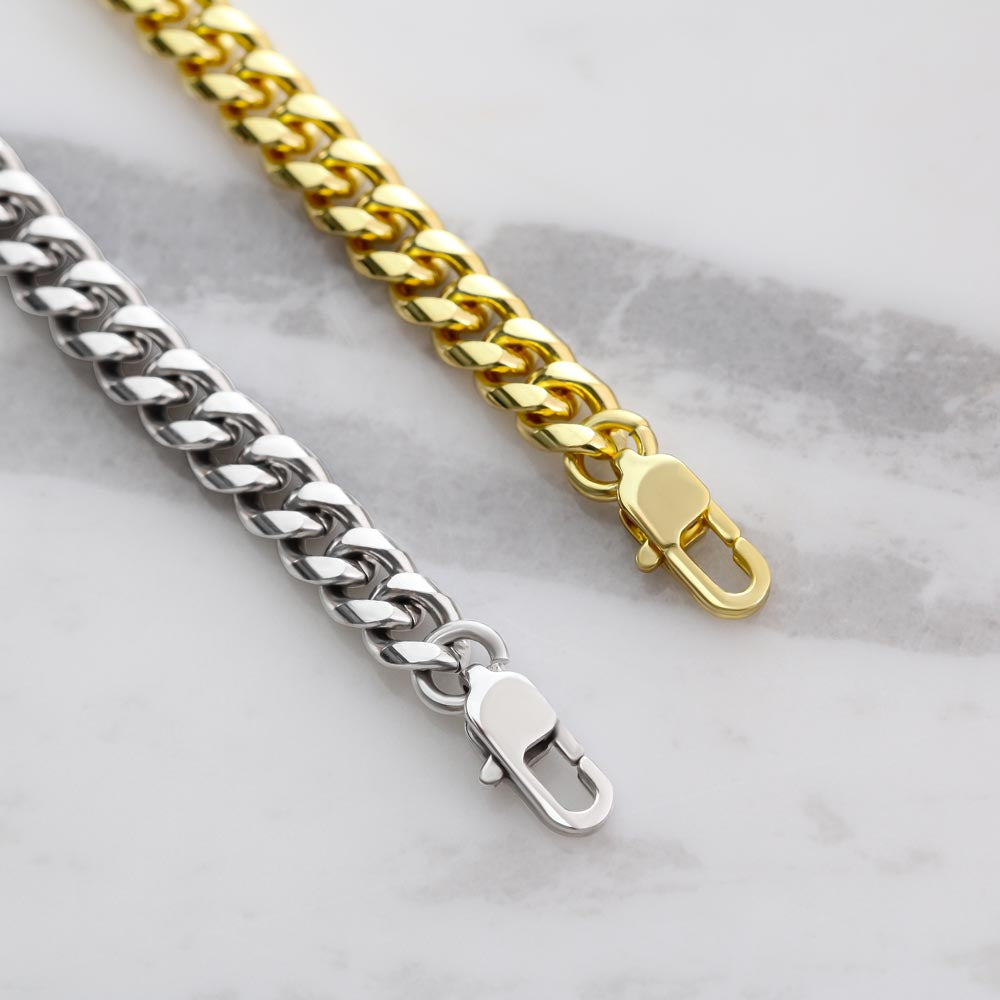 man120821-08 Cuban Link Chain