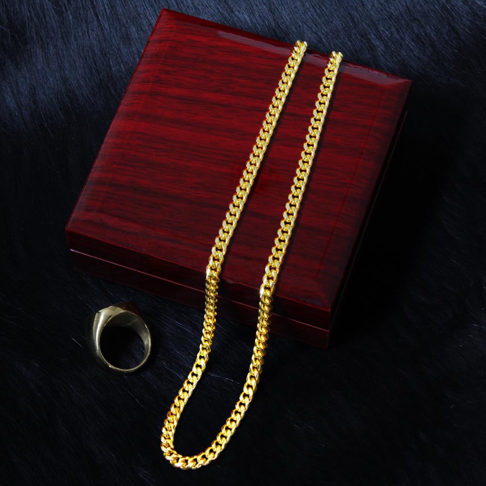 man120821-08 Cuban Link Chain