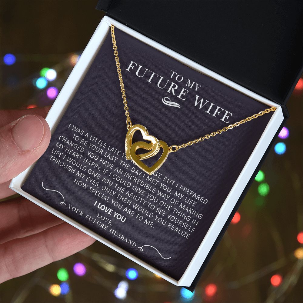 futurewife-1102-01