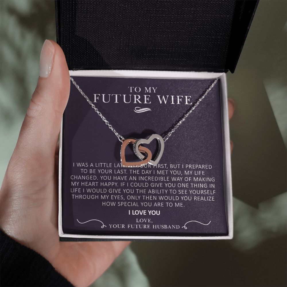 futurewife-1102-01