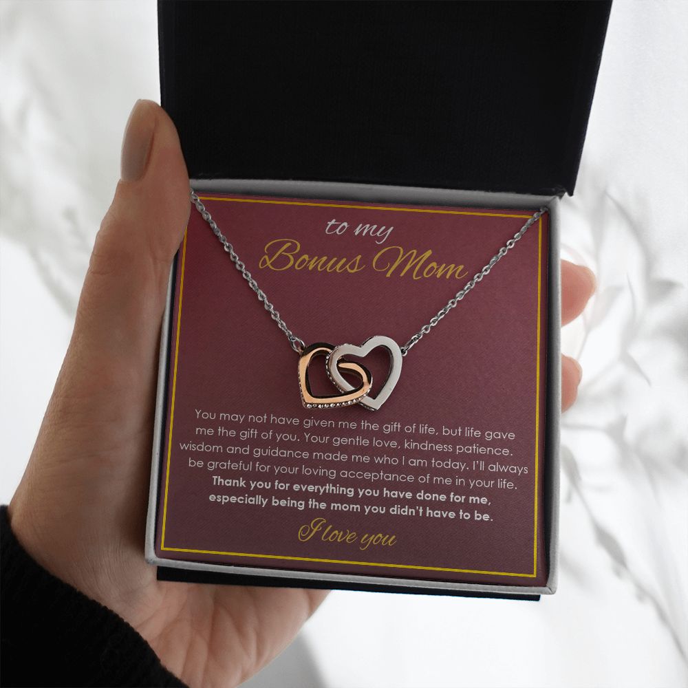 bonus2103-07 Interlocking Heart