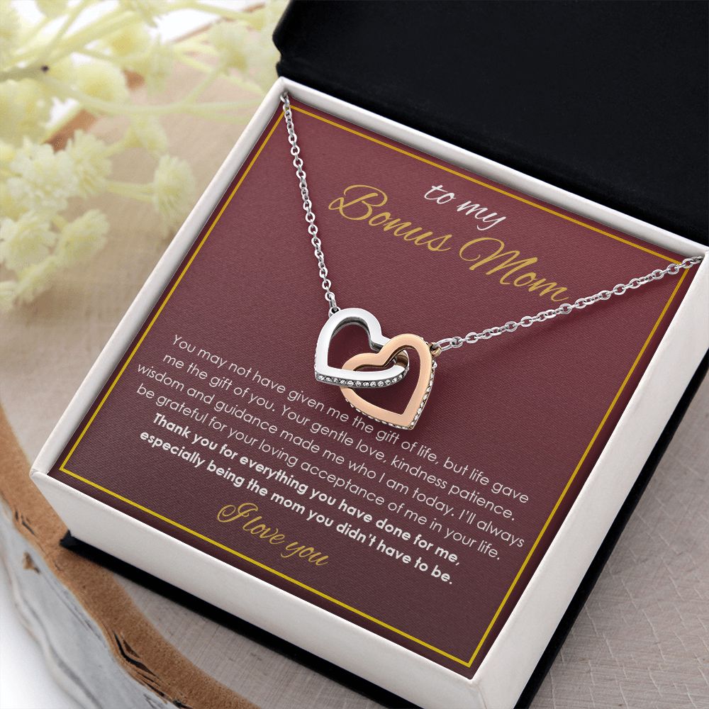 bonus2103-07 Interlocking Heart