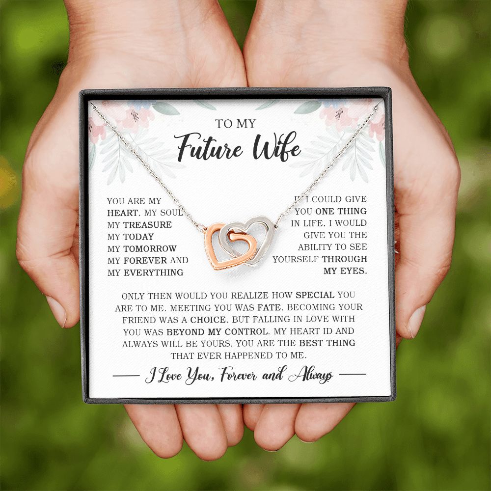 futurewife-1102-02