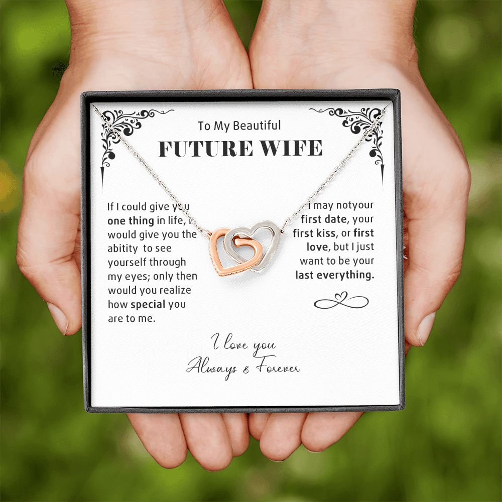 futurewife-1102-03