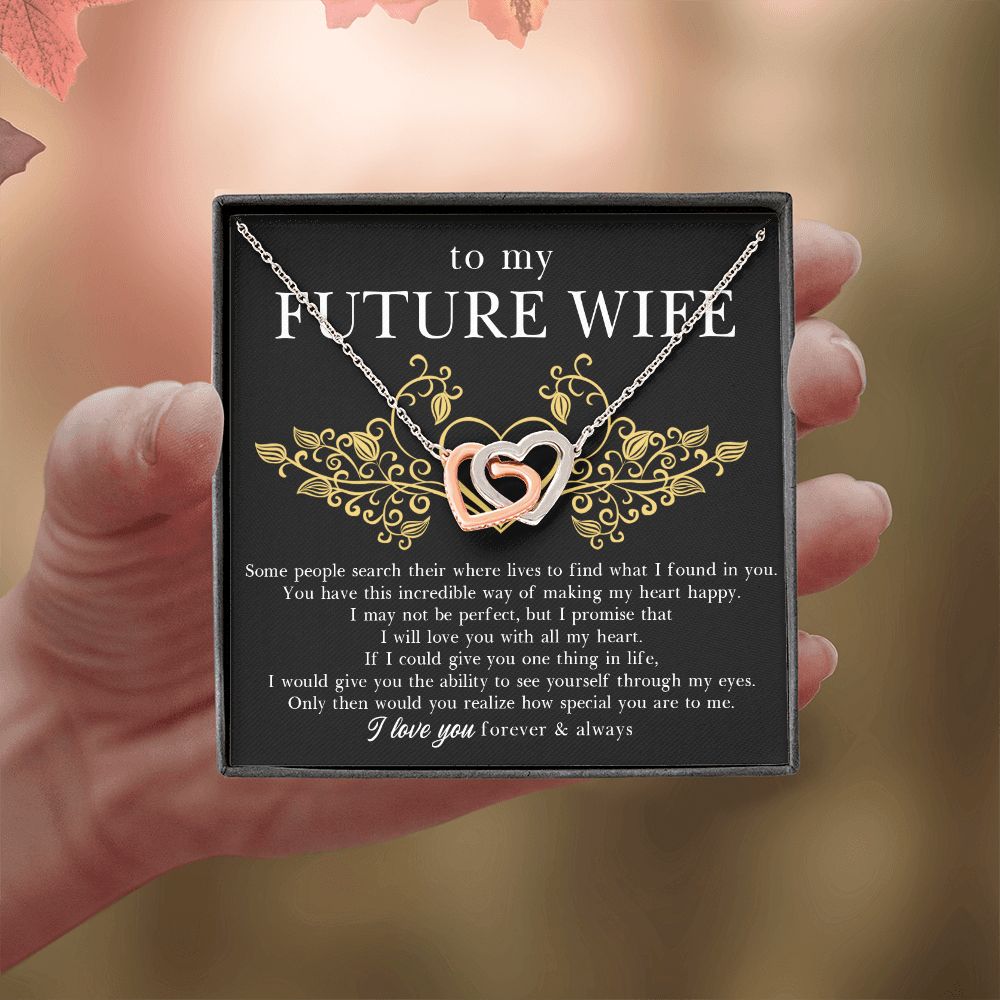 futurewife-1102-04