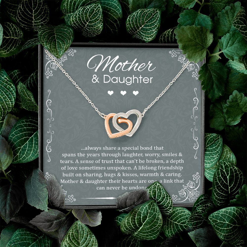 motheranddaughter-03