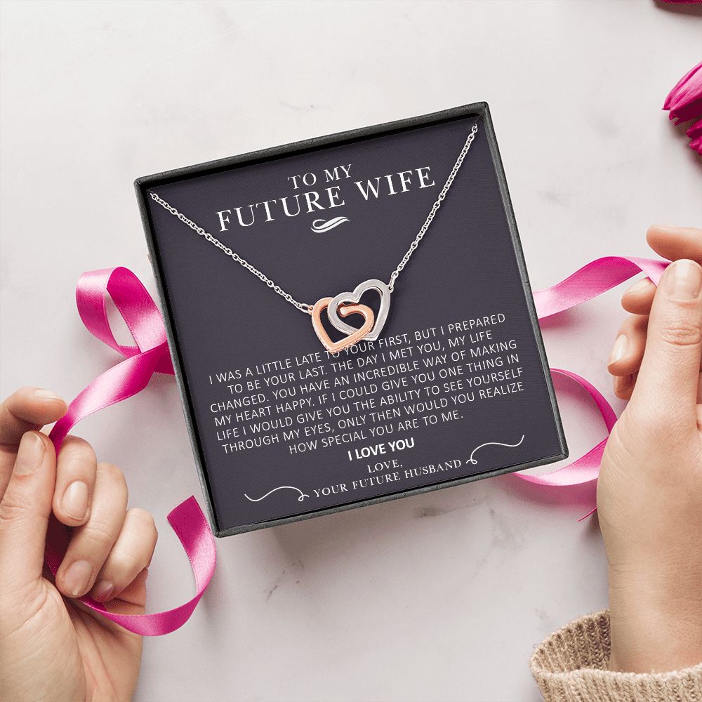 futurewife-1102-01