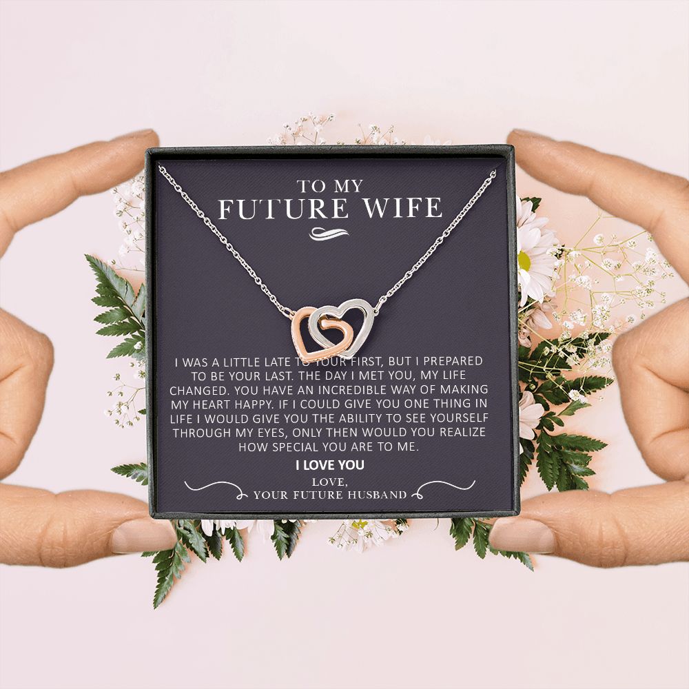 futurewife-1102-01