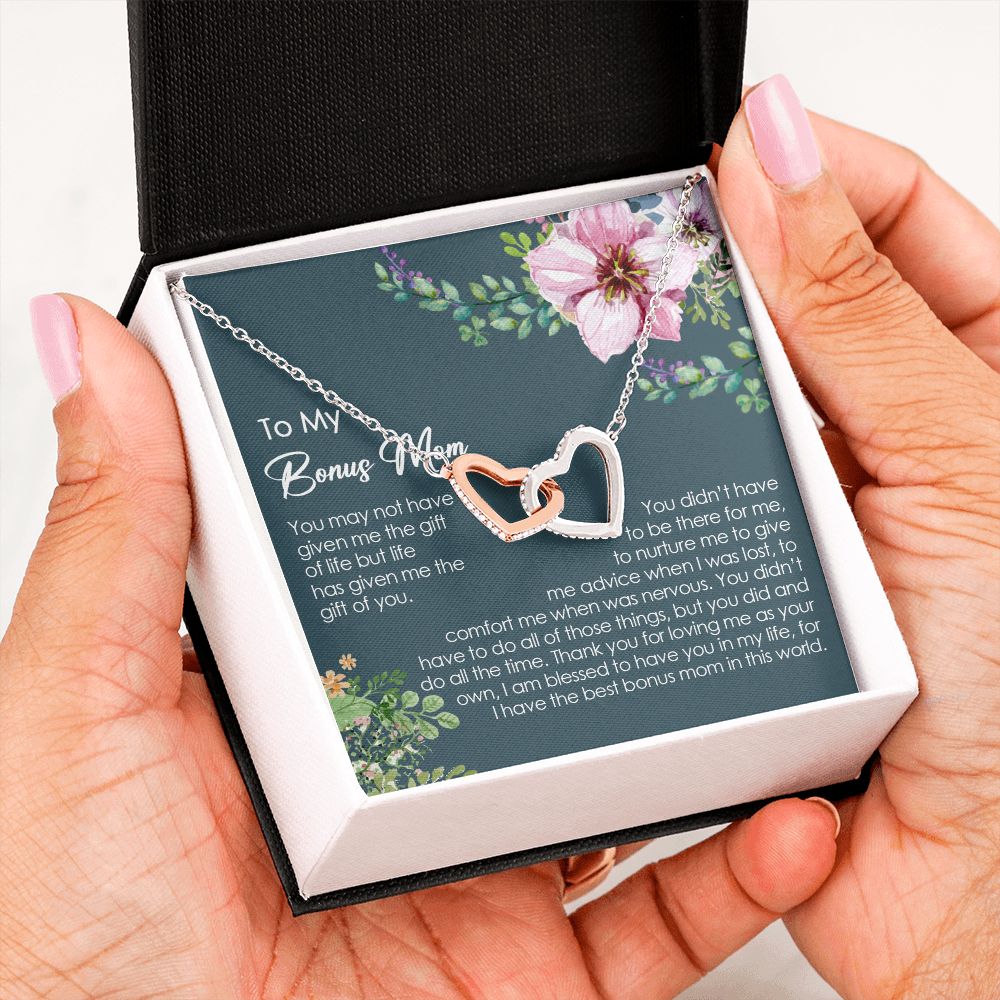 bonus2103-06 Interlocking Heart