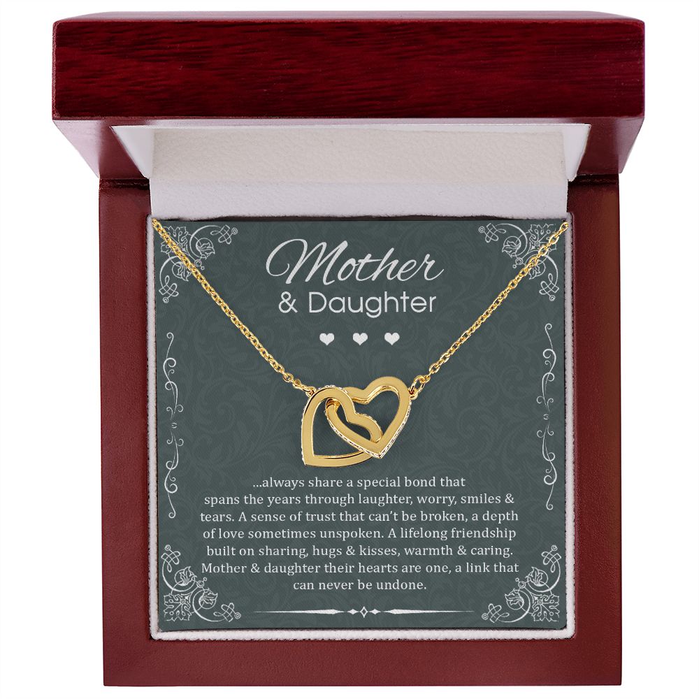 motheranddaughter-03