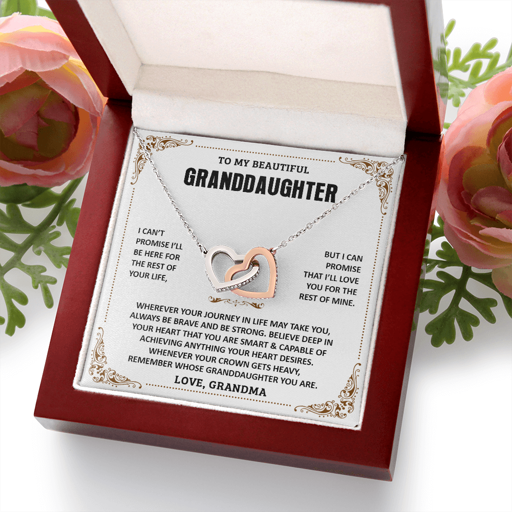 GRANĐAUGHTER-GRANDMA