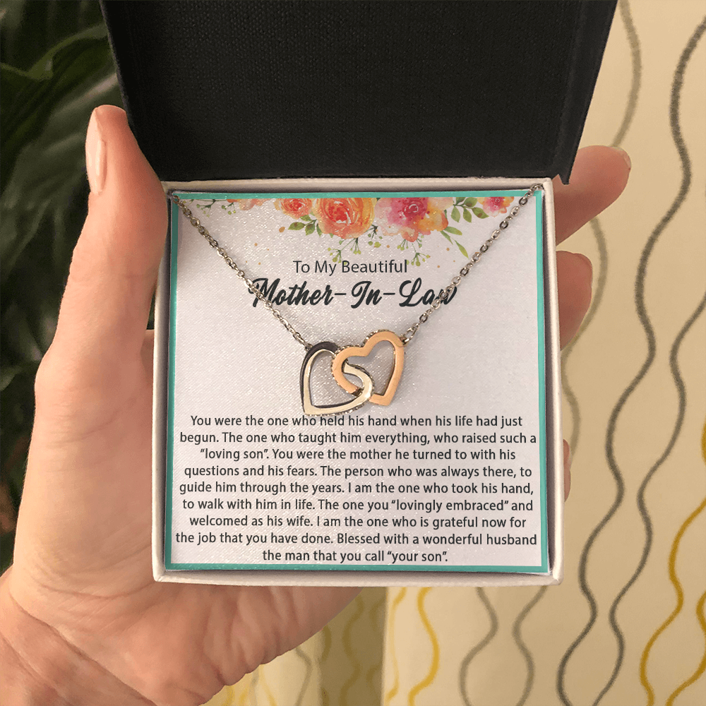 9 Mom daughter 2 trai tim necklace