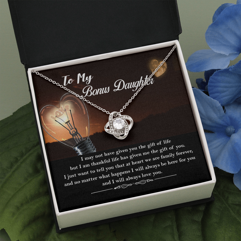 DaughterBonus-002 love knot