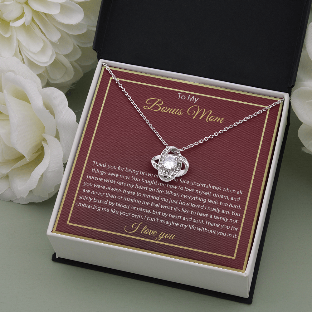 5 Love Knot Necklaces With Box Card 001