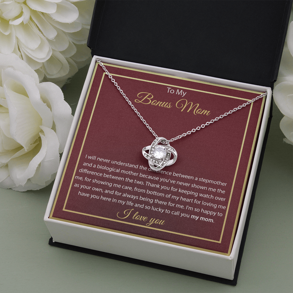 3 Love Knot Necklaces With Box Card 001