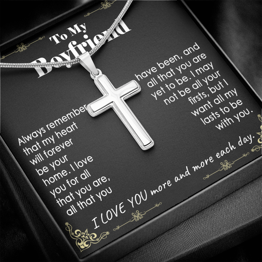 man120821-02 Cross Necklace