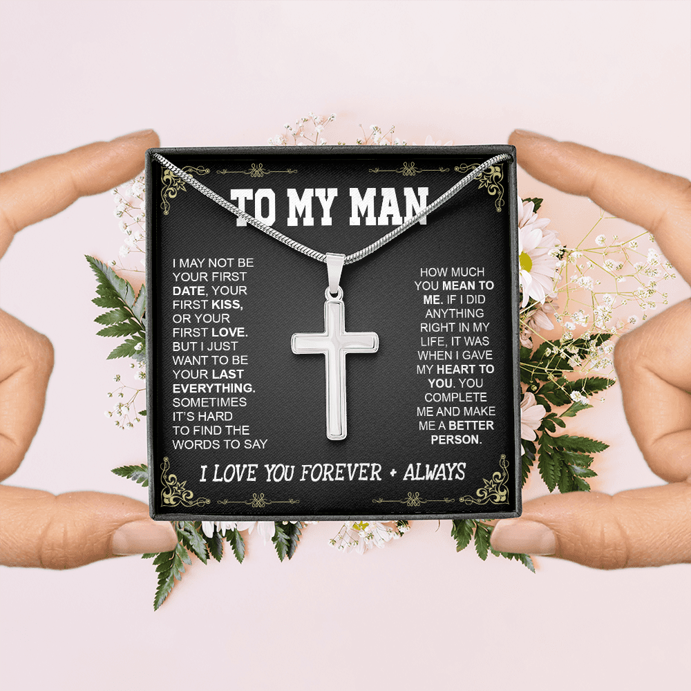 man120821-08 Cross Necklace