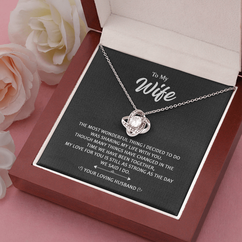 To My Wife 2 Love Knot Necklaces With Box Card 001