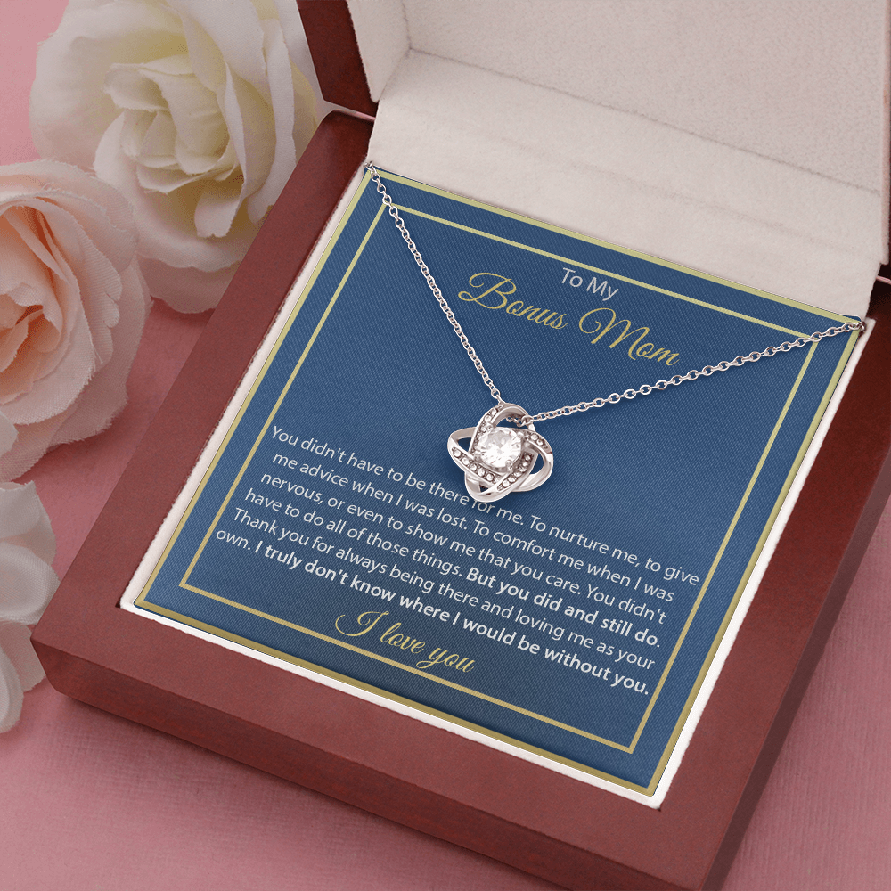 2 Love Knot Necklaces With Box Card 001