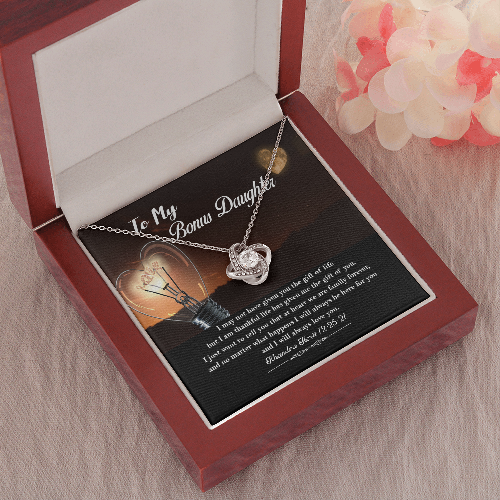 Khandra Hoxit 12-25-21 Luxury Love Knot