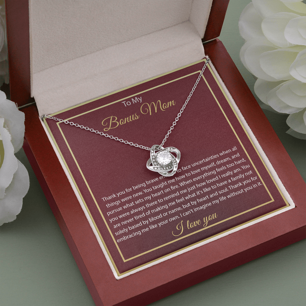 5 Love Knot Necklaces With Box Card 001