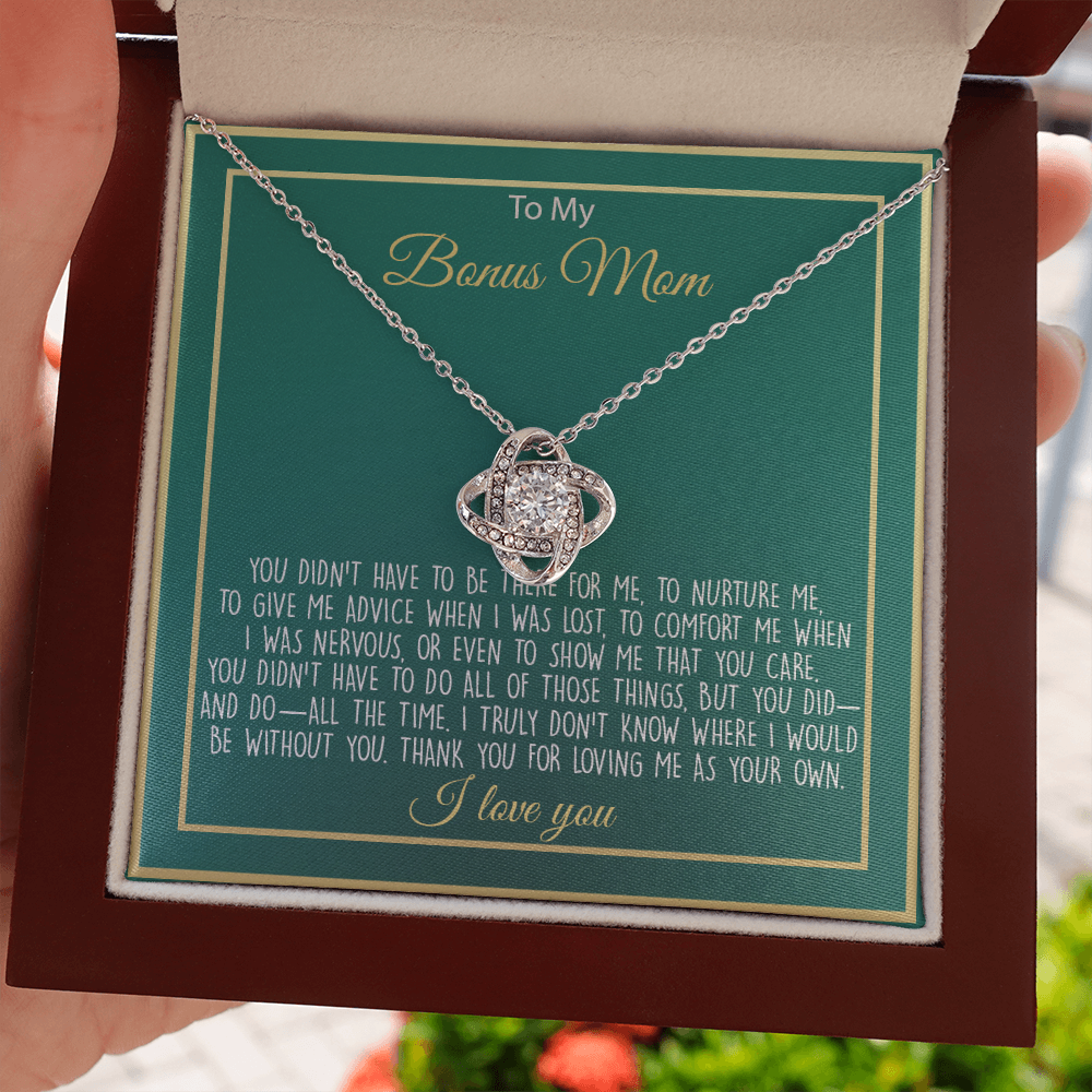 6 Love Knot Necklaces With Box Card 001