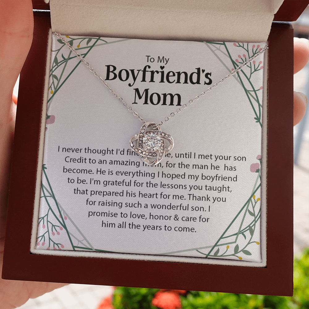 2 The Love Knot To My Boyfriend's Mom Gift