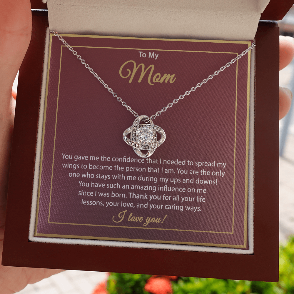 3 Love Knot Necklaces With Box Card 001