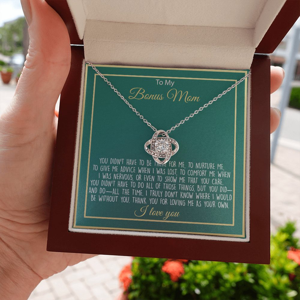6 Love Knot Necklaces With Box Card 001