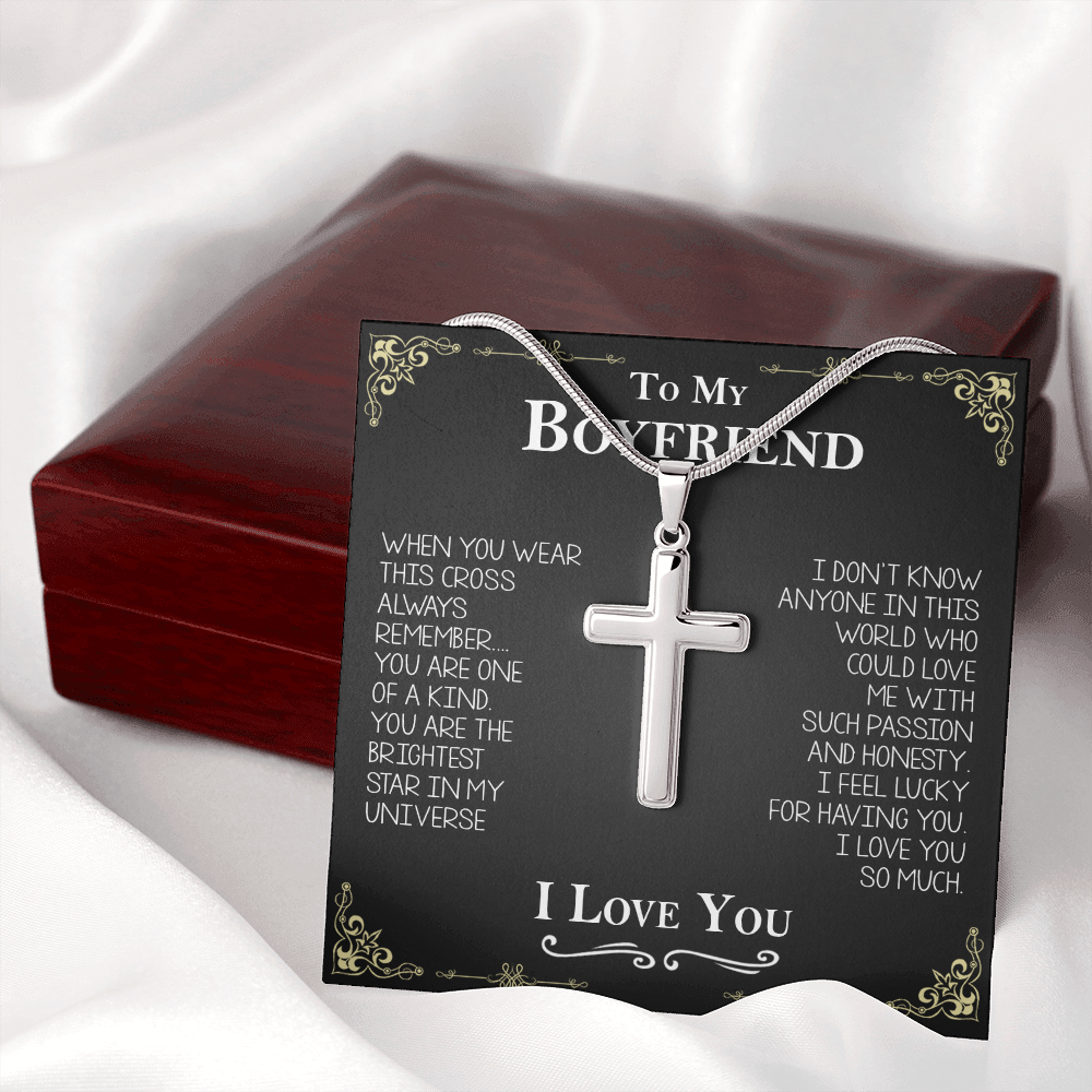 man120821-03 Cross Necklace