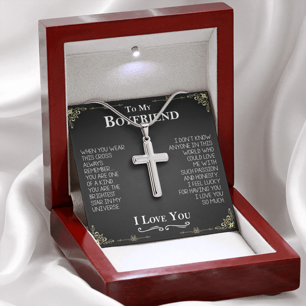 man120821-03 Cross Necklace